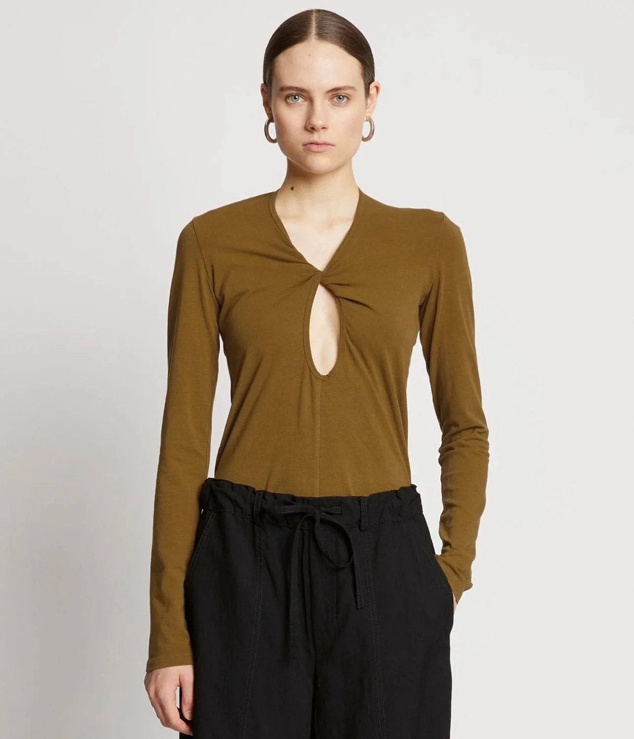 JERSEY KEYHOLE TOP-OLIVE