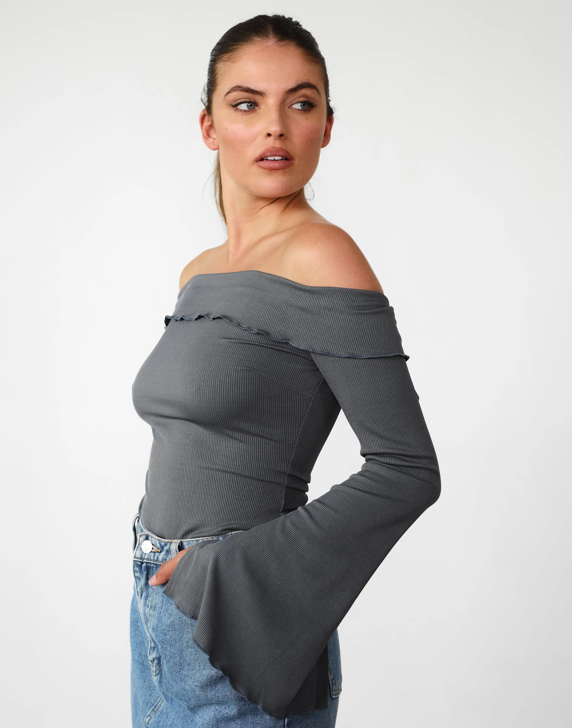 Jess Long Sleeve Top (Charcoal)