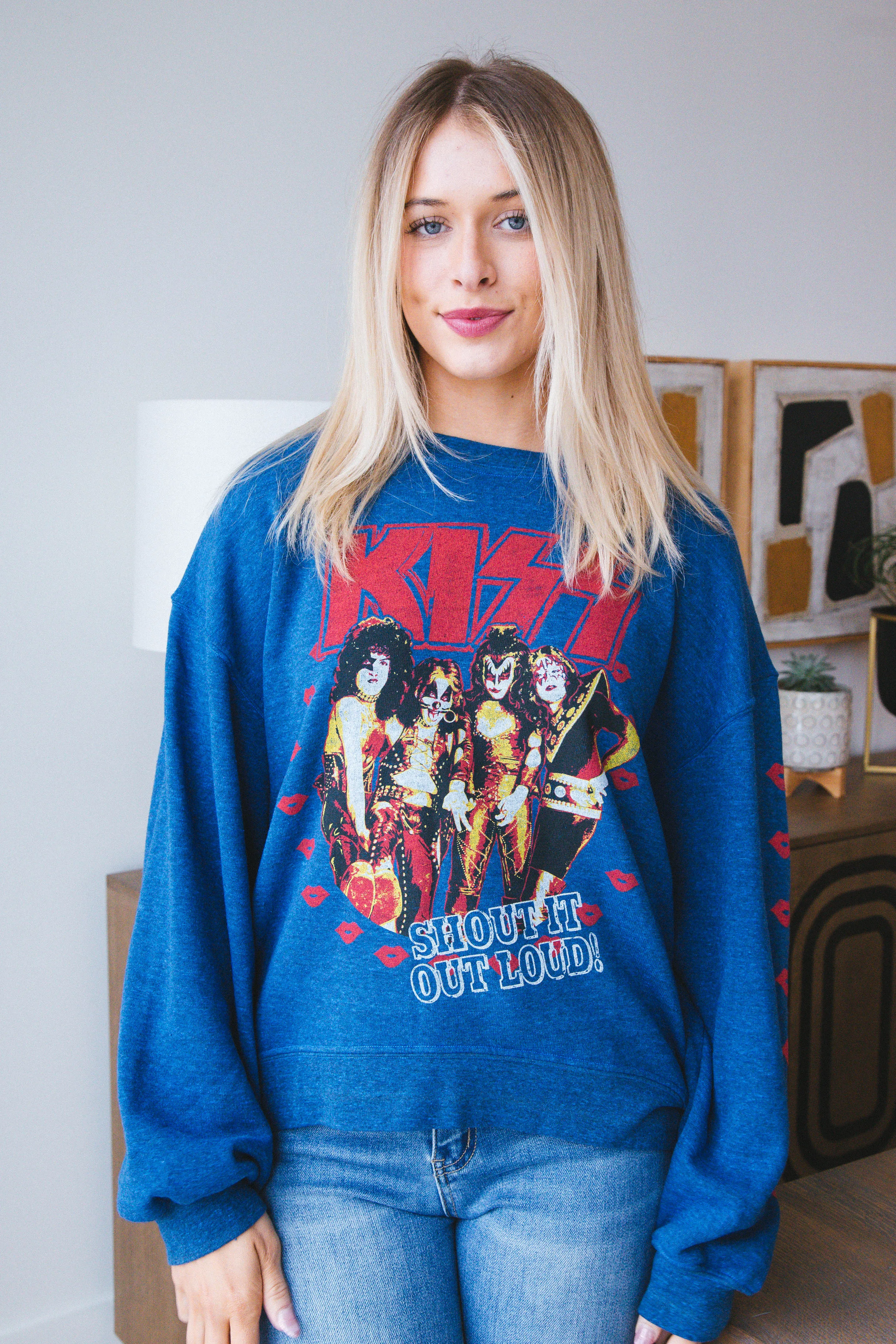 Kiss Shout It Oversized Crew Neck, Cobalt Heather |Daydreamer