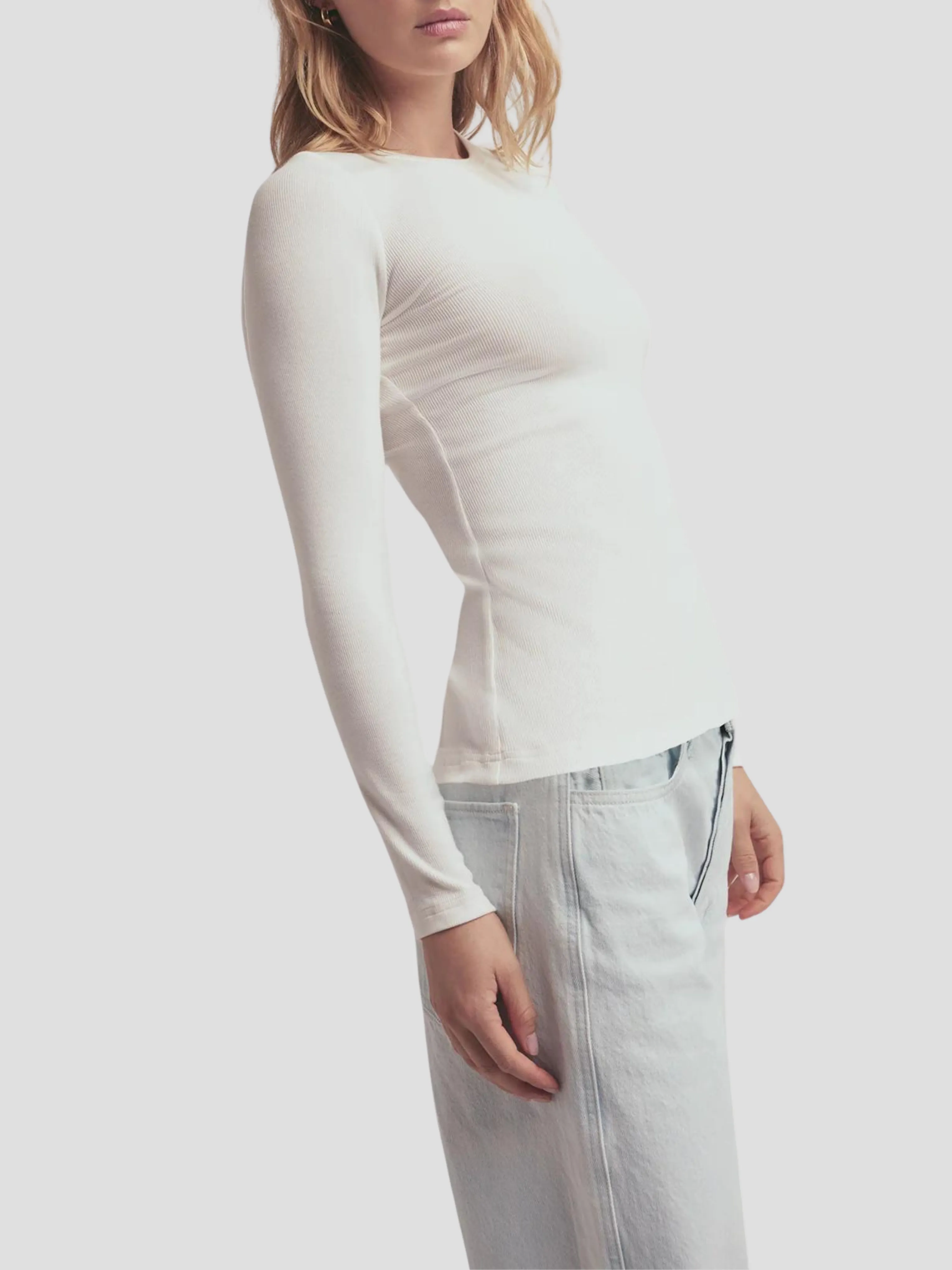 The Ribbed Long Sleeve in White